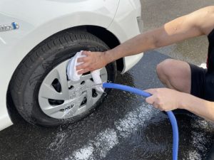 タイヤの水洗い